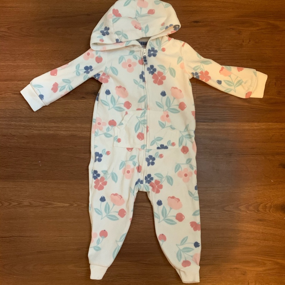 Carter’s girls romper 18m
